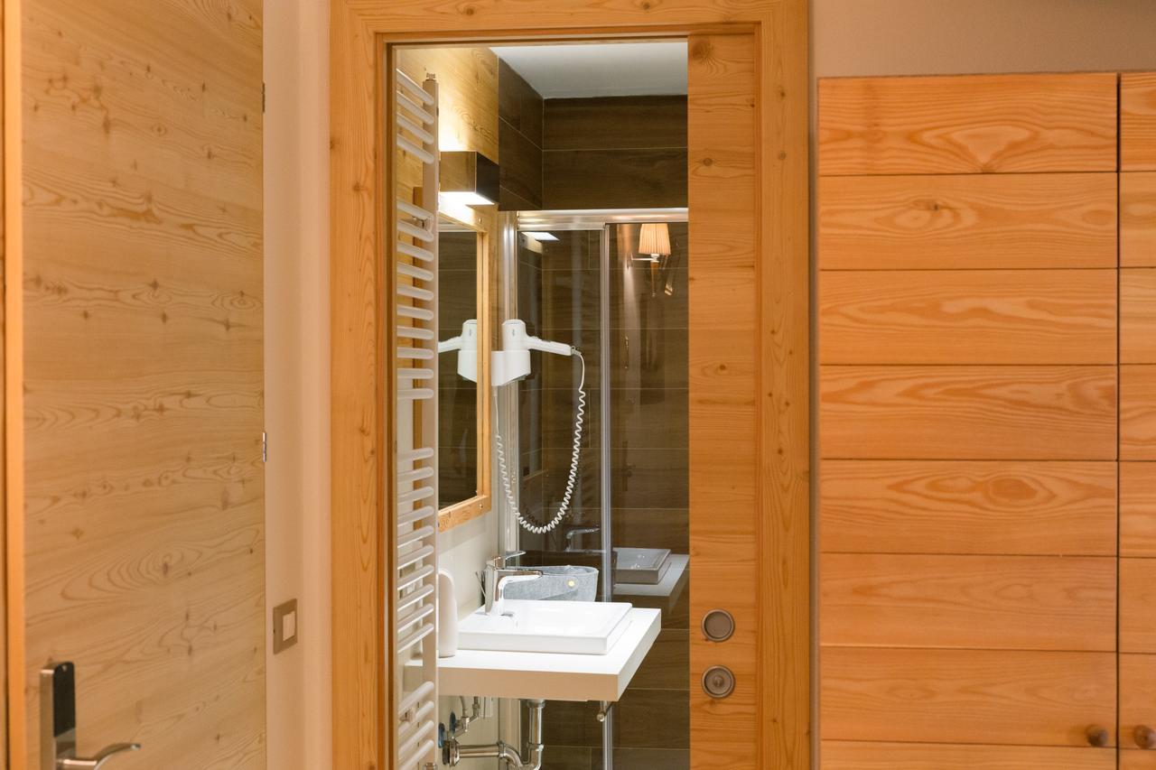 Sport Hotel Prodongo Brallo Di Pregola Exterior foto